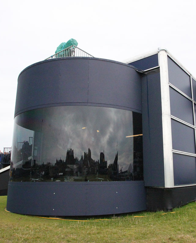 Polycarbonate Commentary Box Glazing